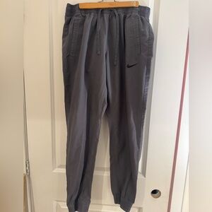 Nike Women’s Gray Jogger Pants